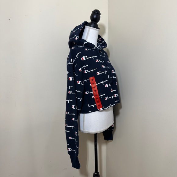 NWOT Champion Reverse Weave All Over Logo Print Crop Pullover Hoodie  Sz… - Picture 3 of 7